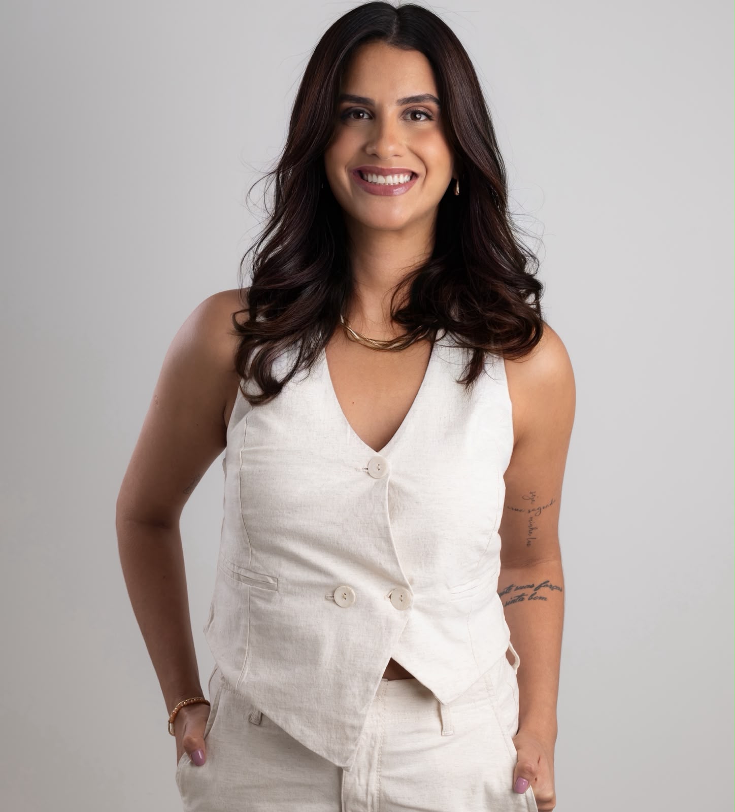 Retrato da esteticista Gislaine Reis